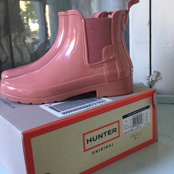 Hunter Shoes | 6 Hunter Refined Chelsea Gloss Pale Rose | Color: Pink | Size: 6 | Tamstone6's Closet